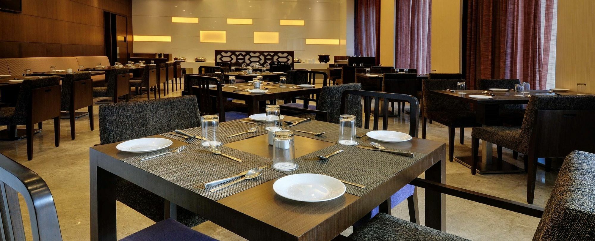 Hotel Platinum Rajkot Luaran gambar