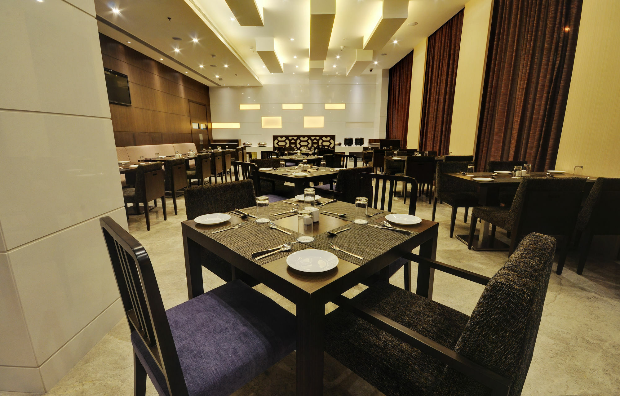 Hotel Platinum Rajkot Luaran gambar