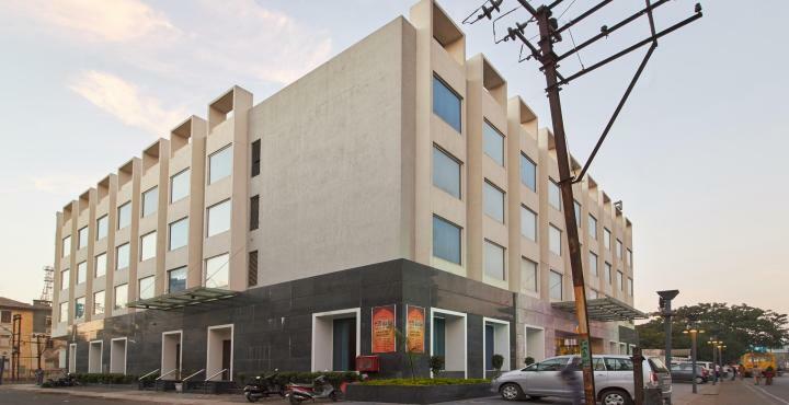 Hotel Platinum Rajkot Luaran gambar