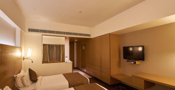 Hotel Platinum Rajkot Luaran gambar